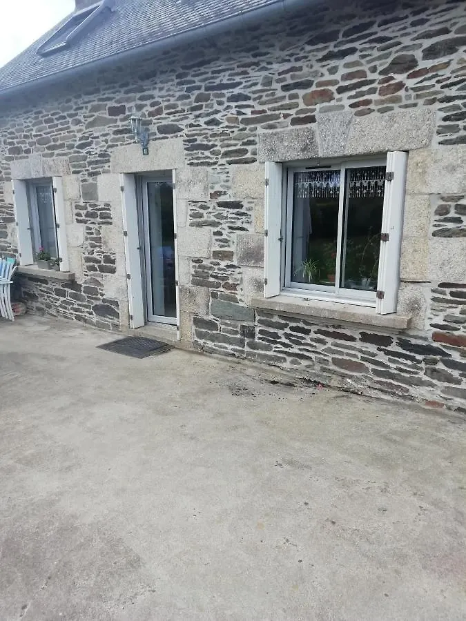 Logement Pour Vieilles Charrues Kergonan  0*, Kergonan (Cotes-d'Armor) 프랑스